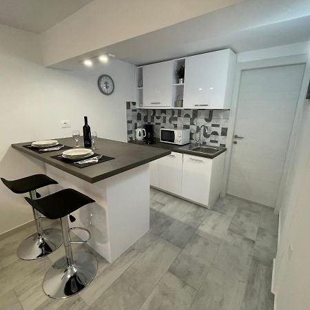 Apartment Dida Krk Town Esterno foto