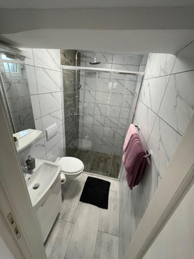 Apartment Dida Krk Town Esterno foto